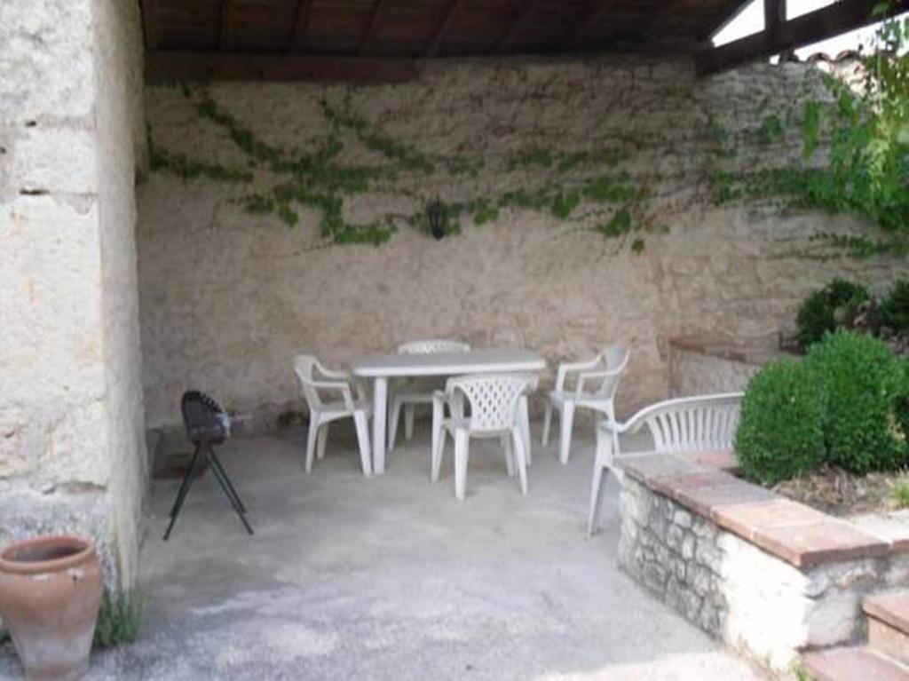 Les Gites De Franck Fayssac Δωμάτιο φωτογραφία